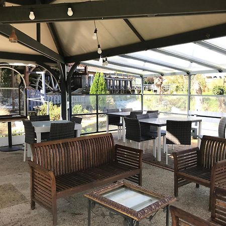 Logis - Hotel & Restaurant Moulin Des Forges Saint-Omer-en-Chaussée 외부 사진