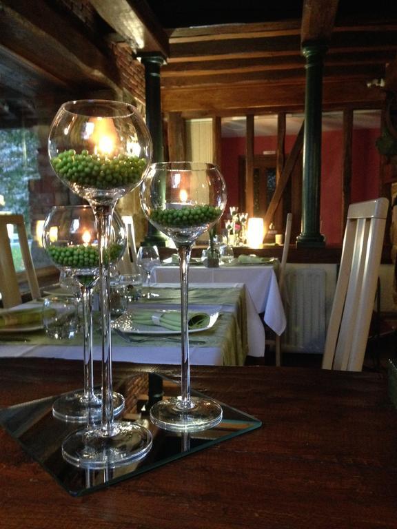 Logis - Hotel & Restaurant Moulin Des Forges Saint-Omer-en-Chaussée 외부 사진
