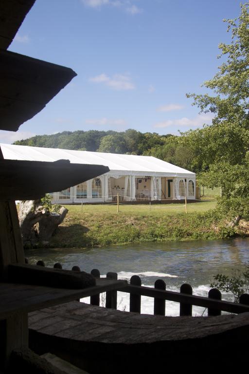 Logis - Hotel & Restaurant Moulin Des Forges Saint-Omer-en-Chaussée 외부 사진
