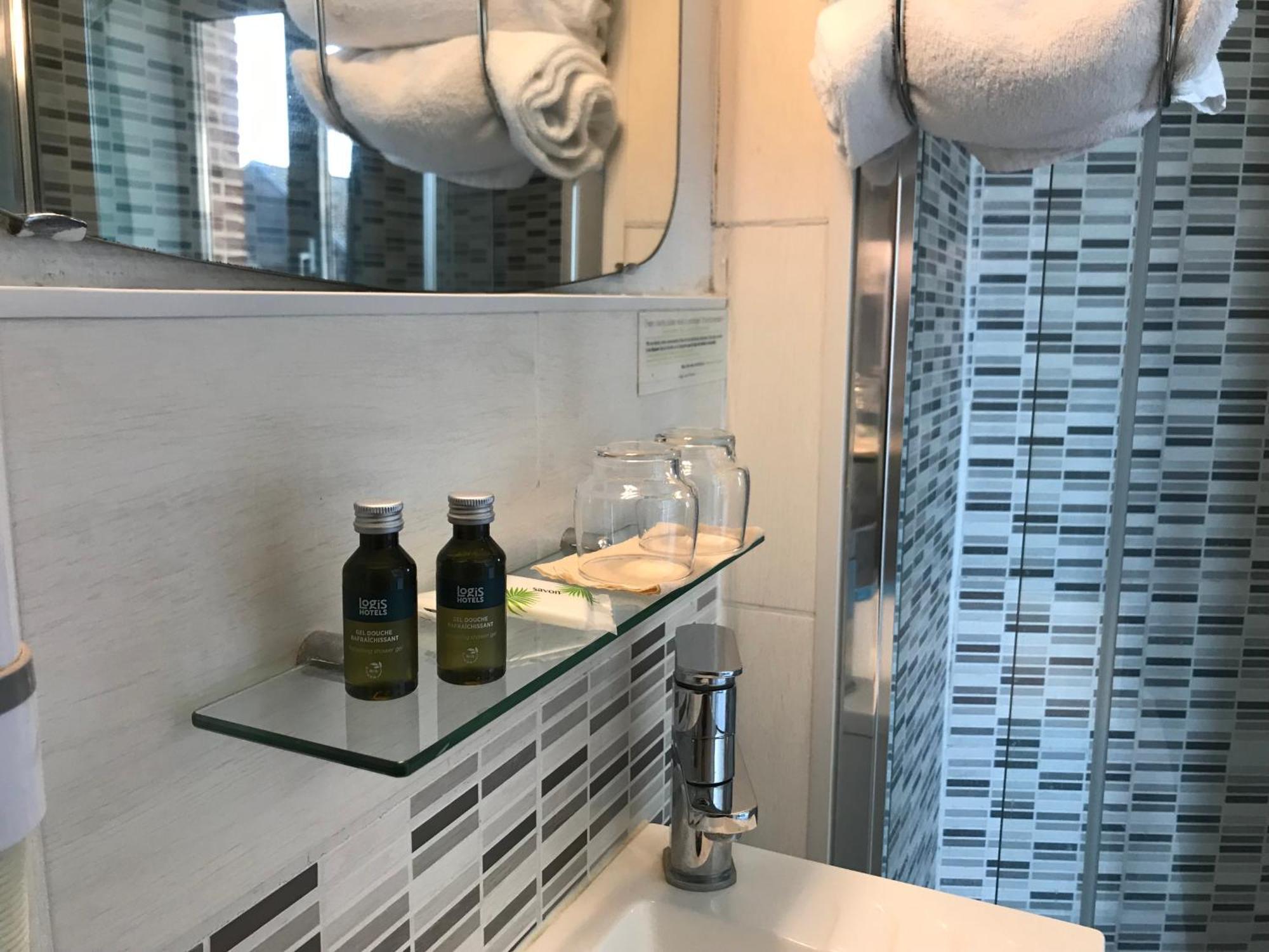 Logis - Hotel & Restaurant Moulin Des Forges Saint-Omer-en-Chaussée 외부 사진