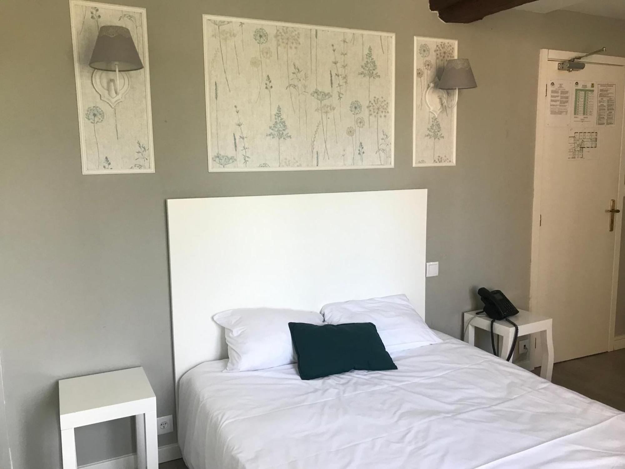 Logis - Hotel & Restaurant Moulin Des Forges Saint-Omer-en-Chaussée 외부 사진